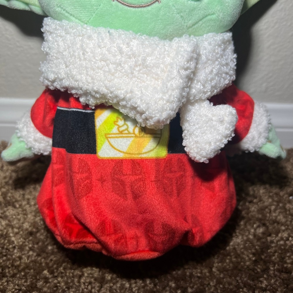 Mattel Star Wars Grogu Baby Yoda Plush 2022 9" Holiday Sweater The Child Toy‎ - Picture 6 of 9